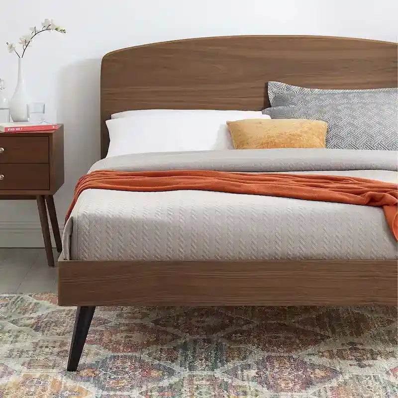 Bronwen Queen Wood Platform Bed